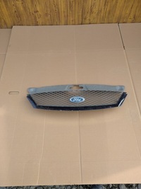 фото thumb №1, Решётка радиатора решётка радиатора бампера ford mondeo mk3