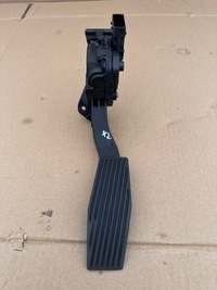 фото thumb №1, Opel astra j потенціометр педаль газу 13252702