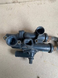 Корпус термостата chrysler town & country v 04884568ac в Украине, фото thumb