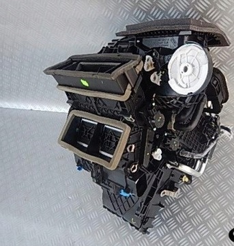 фото thumb №1, Ford kuga mk2 13- отопитель воздуходувка