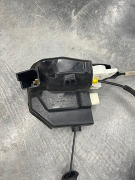 фото thumb №2, Замок доводчик дверь левый перед a8 s8 d4 оригинал