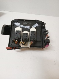 фото thumb №4, Vw golf vii коробка предохранителей