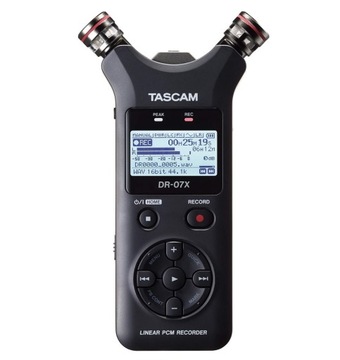 Рекордер Tascam DR-07X с аудиоинтерфейсом USB