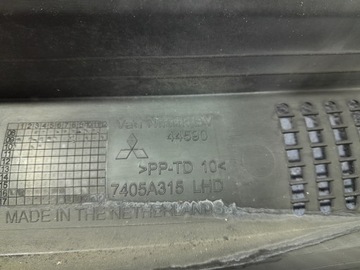 фото thumb №6, Mitsubishi colt mk6 z30 рестайлинг панель под лобовым стеклом верхний пластиковый eu 7405a315