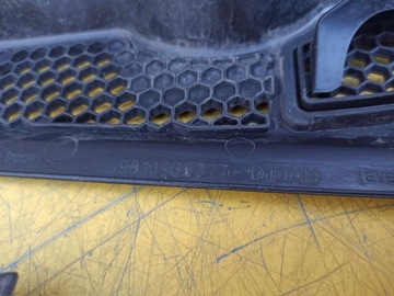 фото thumb №6, Citroen c3 iii панель под лобовым стеклом комплектные европа 2018r 9811935377 9811935477