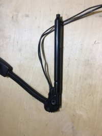 фото thumb №8, Bmw e65 01-05 натягувач поперечина правий перед 8223330