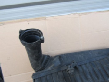 фото thumb №8, 1 mercedes w203 2.0 корпус воздуховод фильтра воздуха купе