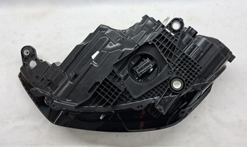 фото thumb №9, Лампа права повний led audi a1 ii 82a941034d