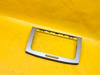 фото thumb №1, Рамка радио vw passat b6 серая 06-11r 3c0858069m
