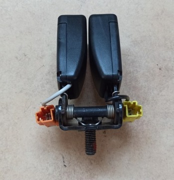 фото thumb №1, Volvo v60 s60 клипса застёжка ремня безопасности