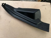 фото thumb №1, Пластик боковий сидіння alfa romeo giulia 156129045