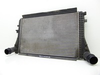 фото thumb №1, Радіатор інтеркулер vw passat cc 2.0 tdi cbb 10r
