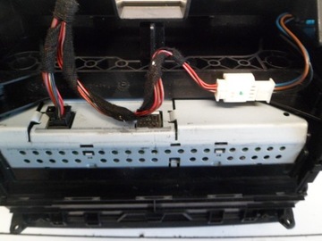 фото thumb №5, Mercedes c w204 дисплей экран a2046800931