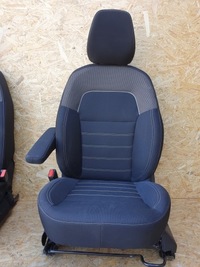 фото thumb №10, Dacia jogger сиденья заднее сиденье обшивки bdb 7 человек