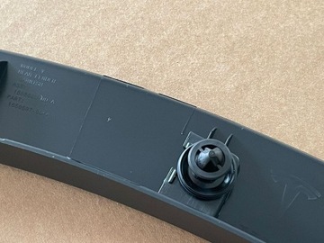 фото thumb №13, Накладка планка крыльев левый зад 1658693-00-a 165869300a tesla модель y