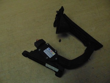 фото thumb №1, Потенциометр педаль газа hyundai ix35 2.0 crdi