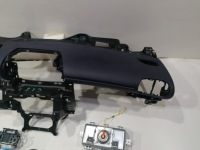 фото thumb №3, Toyota yaris 4 iv cross приборная панель консоль подушка безопасности ремни