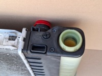 Bmw e30 touring 318i радиатор жидкость воды fhe 17190249 Киев, фото thumb