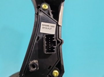 фото thumb №10, Переключатель мультифункция руль hyundai i40 96790-3z100ry