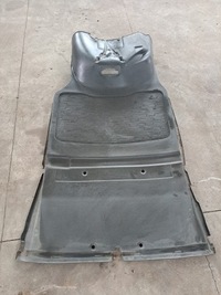 фото thumb №1, Обшивка мат средняя туннель кабины volvo fh 4