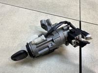 фото thumb №9, Замок зажигания ключ ручка yaris i 450200d01