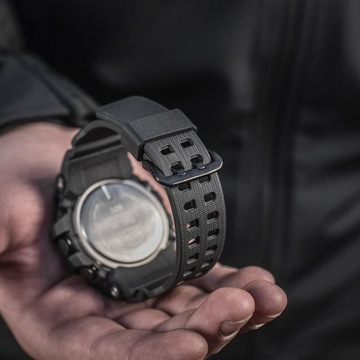 Черные тактические часы M-Tac Adventure с барометром