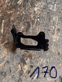 фото thumb №1, Volvo xc40 – кронштейн кронштейн