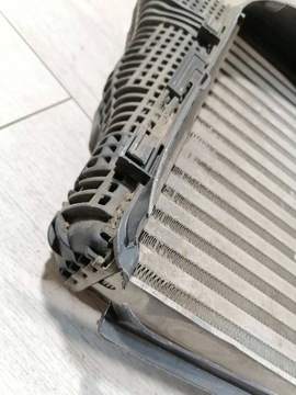 фото thumb №5, Macan інтеркулер праві 95b145804b