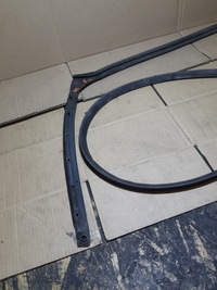 фото thumb №8, Audi q7 4l прокладка двері праве передні правий перед 4l0839120b