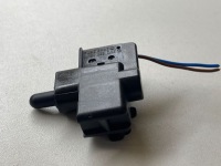 Вимикач кінцевий mercedes sl r231 slk r172 оригінальний номер a1728207910 Ціна, фото thumb