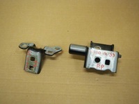 фото thumb №1, Обмежувач петля двері правий перед clio iii 5d