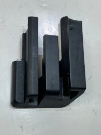 фото thumb №1, Заглушка направляющая сиденье audi a8 d4 4h0881348a