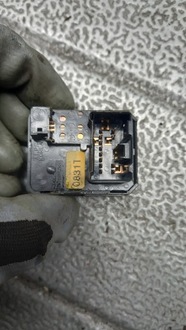 фото thumb №5, Перемикач регулювання дзеркал honda stream i 1.7b 01r