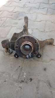 фото thumb №1, Поворотный кулак правая renault lagun 1.6b 01r ii