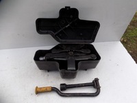 фото thumb №1, Домкрат подъемник чехол + ключ renault kangoo 1 i 98-07 оригинал