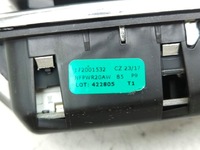 фото thumb №9, Peugeot 308 2017 комплект лампа потолочный задняя