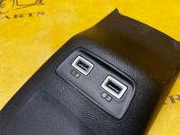 фото thumb №3, Защита заглушка туннеля среднего зад двойной гнездо usb peugeot 2008 ii