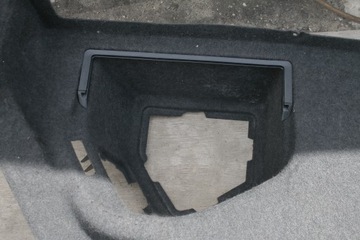 фото thumb №5, Оббивка багажника права passat cc