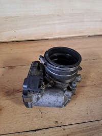 фото thumb №1, Дросельна заслінка a1110980109 mercedes w203 sport coupe