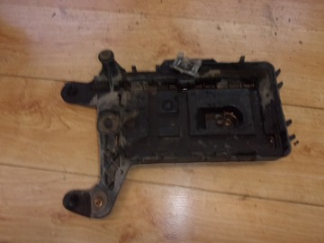 фото thumb №1, Vw passat b6 основа акумулятора