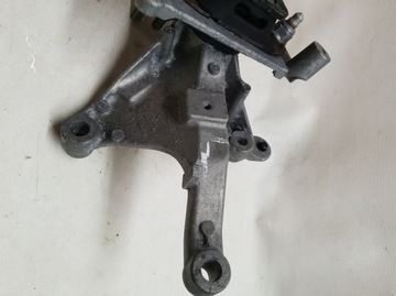 фото thumb №7, Renault clio iv 1.5 dci лапи подушка двигателя коробки l