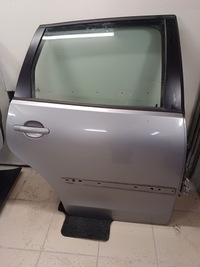 фото thumb №1, Vw polo 9n дверь правый задняя цвет- la7r