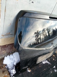 фото thumb №2, Крышка зад toyota corolla verso '05 рестайлинг. оригинал.