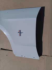 фото thumb №16, Ford mustang v рестайлінг 13- 14 крило перед лівий праві білий w колір yz передня