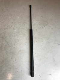 фото thumb №1, Привод крышки багажника toyota aygo i 689500h010