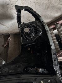 фото thumb №5, Mercedes w206 чверть права перед