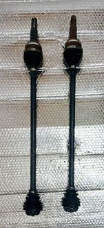 фото thumb №1, Toyota rav4 2020r приводной вал с шарниры задняя правая i левая оригинал !!!