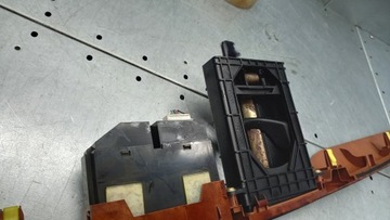 фото thumb №5, Планка панелі розподільчої toyota avensis t25 05r 55475-05010