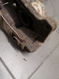 фото thumb №5, Супорт гальмівний правий перед audi a4 b7 2.0 tdi