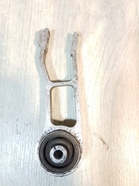 фото thumb №1, Подушка кронштейн двигателя 1.6ts alfa romeo 156